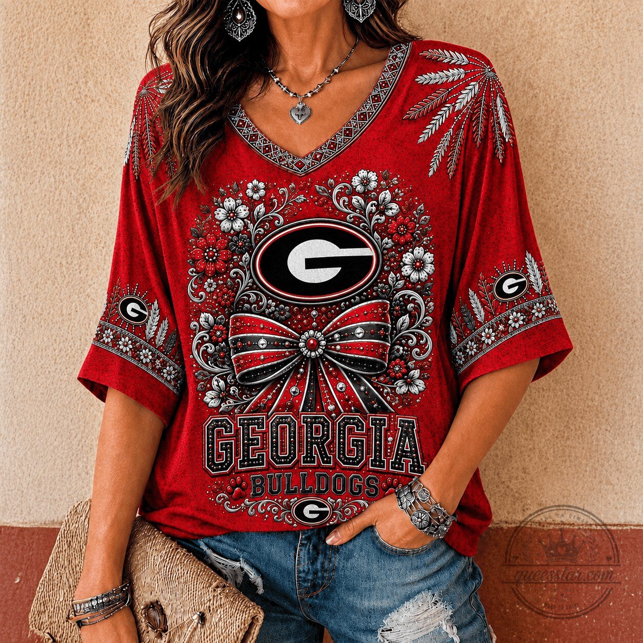 Georgia Bulldogs Vintage Floral Bow V-Neck T-Shirt for Women