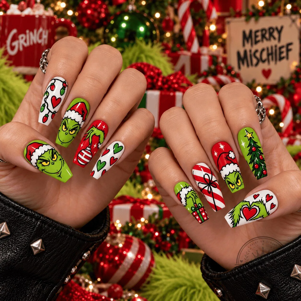 The Grinch Christmas Mischief Holiday Festive Press-On Nails Set